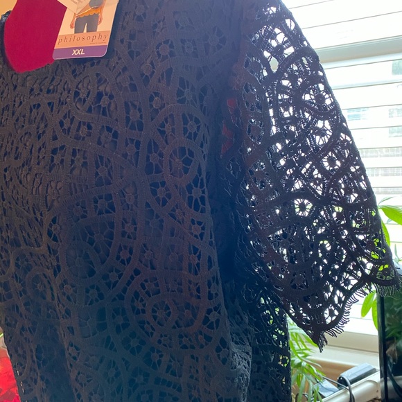 🌑Lace eyelet overlay🌑  Ladies Blouse  NWT - Picture 4 of 12